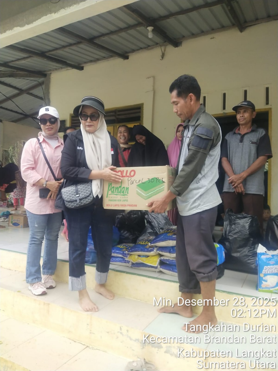 Kampung Batik Brandan Bantu Korban Banjir Dan Longsor Sei Pakis Dan Aceh Tamiang 
