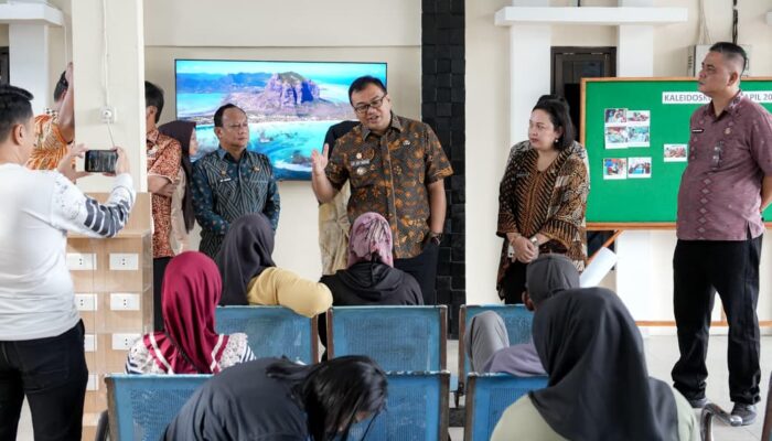 Hari Pertama Kerja, Asri Ludin Tambunan Sidak Instansi Pelayanan Publik