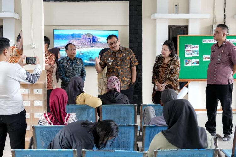 Hari Pertama Kerja, Asri Ludin Tambunan Sidak Instansi Pelayanan Publik