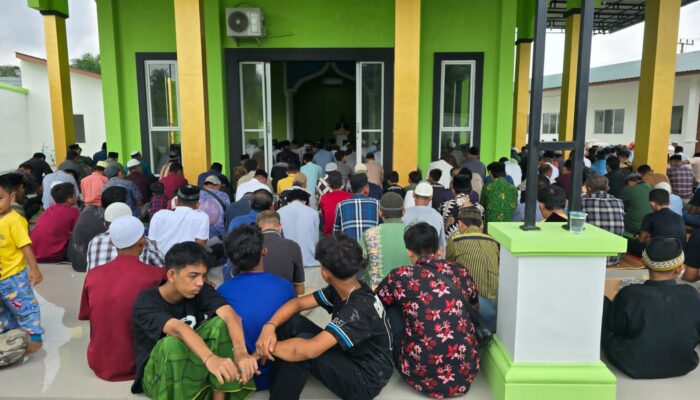 Bupati Asri Ludin: Tugas Kita Memakmurkan Masjid
