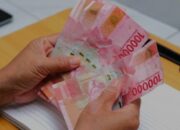 2 Oknum Kepling Kayujati Kembalikan Uang Yang Dipungut Dari Penerima BLTS Kesra 2025