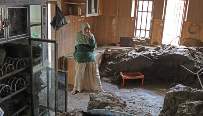 Lumpur Yang Mengering, Cemas Kasmiyati Masih Belum Usai