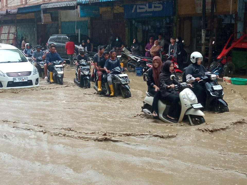 Kualasimpang Dilanda Banjir Kembali