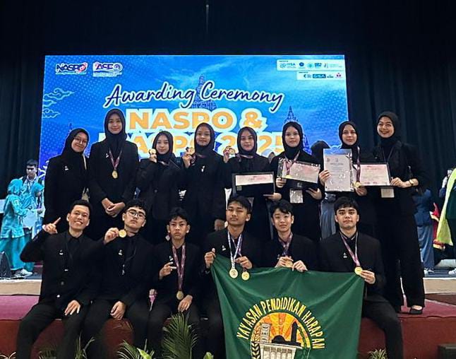 Tiga Tim Riset Delegasi SMP Harapan 1 Medan Raih Medali Emas pada Kompetisi Internasional I2ASPO 2025