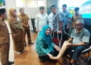 Baitul Mal Aceh Beri Bantuan Kaki Palsu, Hingga Rp600 Juta