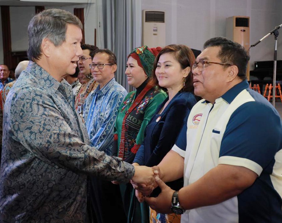 Mengapa Ekspor Indonesia Tidak Bisa Capai AS$ 300 M Setahun, Sementara Singapura Lebih Dari AS$ 500 M Setahun?