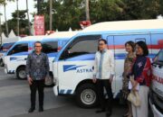 Astra Serahkan 35 Unit Ambulans Dukung Layanan Kesehatan Masyarakat  