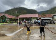 Kemenag Turunkan 1.330 Relawan Bersihkan Madrasah dan KUA Pasca Banjir Bandang di Aceh
