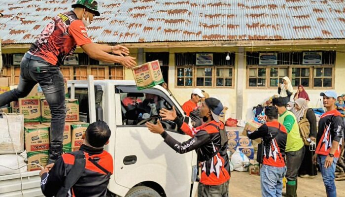 Keuchik Tangse Kirim 3 Ton Bantuan KeTamiang Dan Aceh Timur