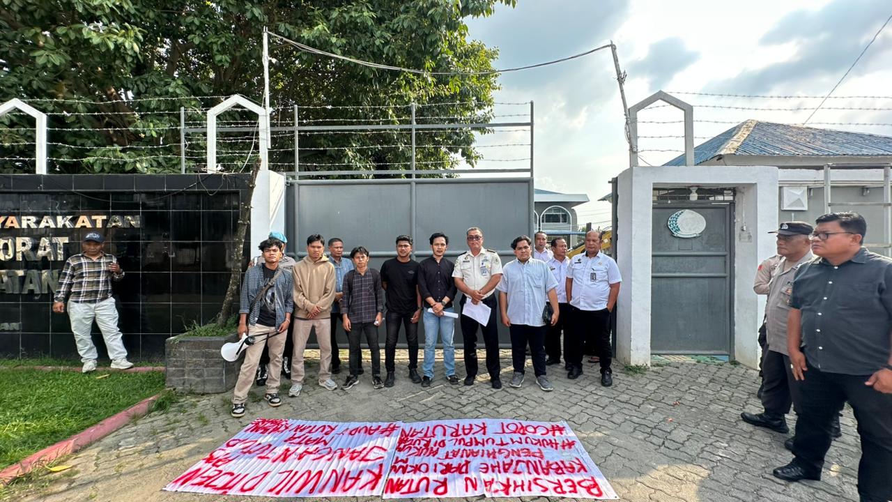 Mahasiswa Demo Di Kanwil Ditjenpas Sumut, Soroti Dugaan Narkoba Di Rutan Kabanjahe