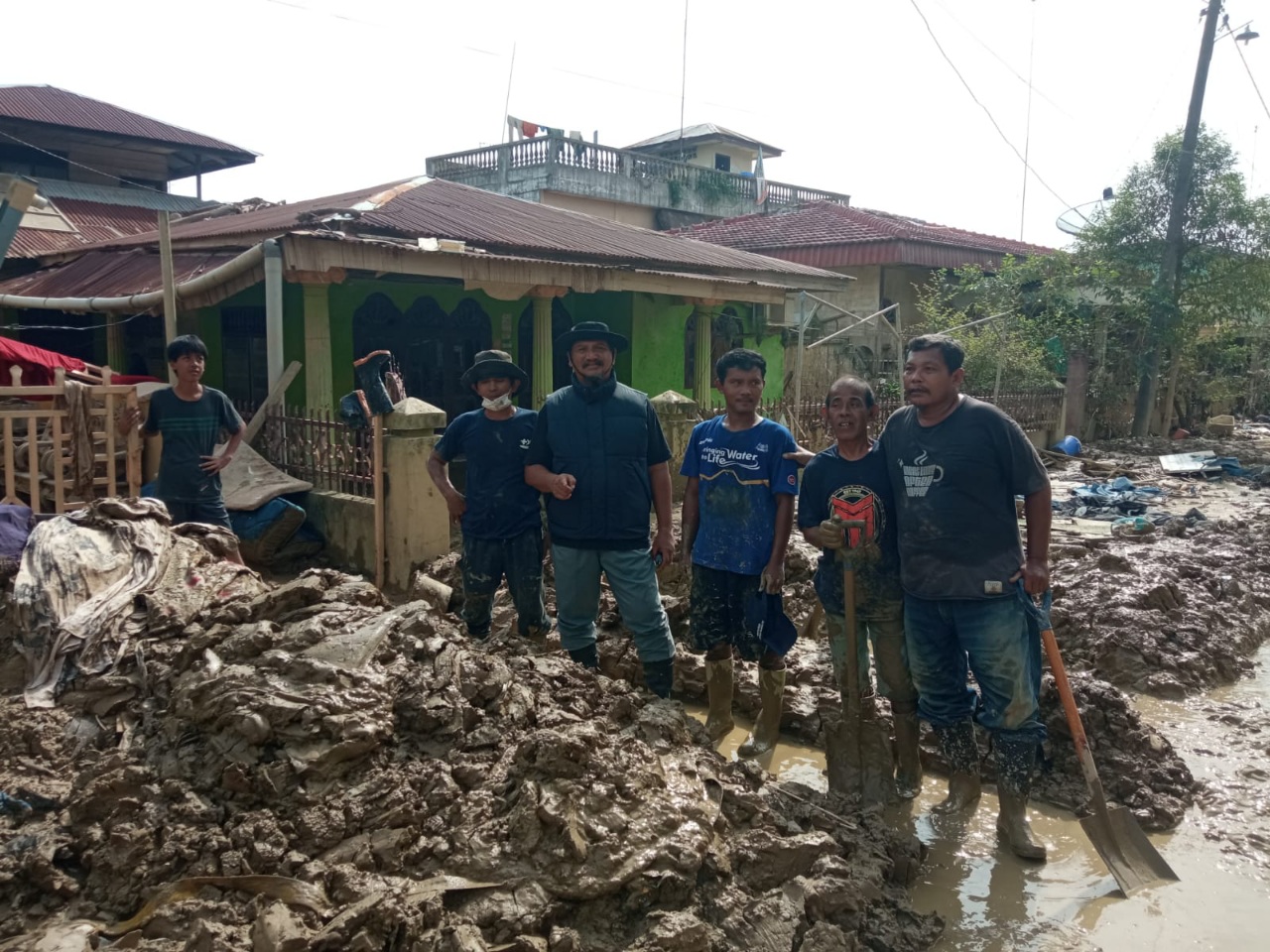 Dua Jam Bersama Bupati Aceh Tamiang Irjen Pol (P) Drs Armia Pahmi, MH