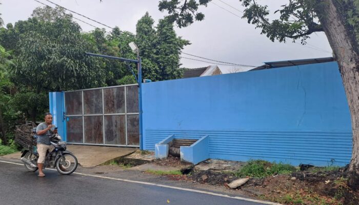 Lahan Bangunan Dan Mobil Listrik Yang Terbakar Milik Gubernur Sumut Bobby Nasution