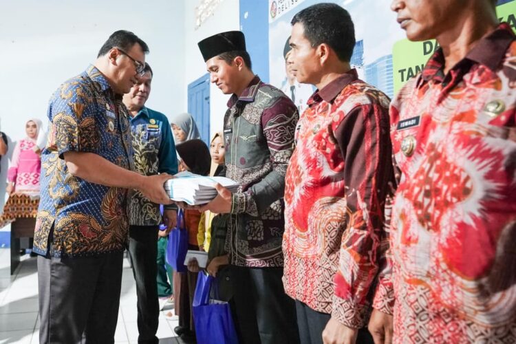 Pertama Kalinya Di Deliserdang, SPPT PBB Diserahkan Awal Tahun
