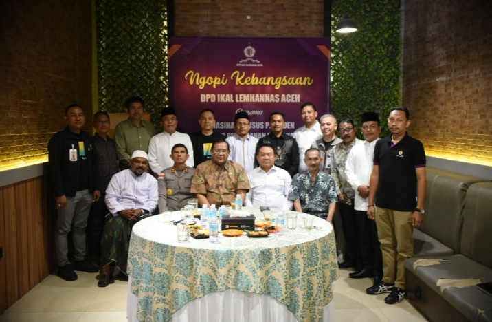 Penasehat Khusus Presiden Dudung Abdurachman Ngopi Kebangsaan Bersama Alumni Lemhannas Aceh