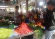 Harga Kebutuhan Pokok Turun, Pasar Bakaran Baru Dipadati Konsumen