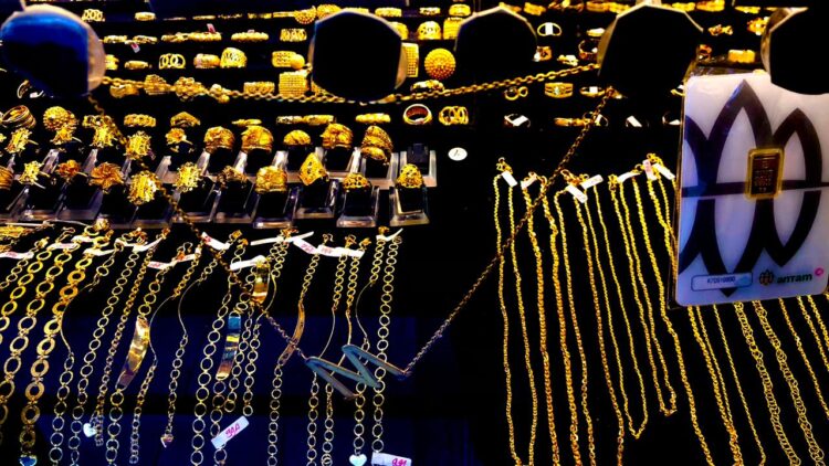 Harga Emas di Banda Aceh Melonjak Tajam, Tembus Rp9,9 Juta per Mayam