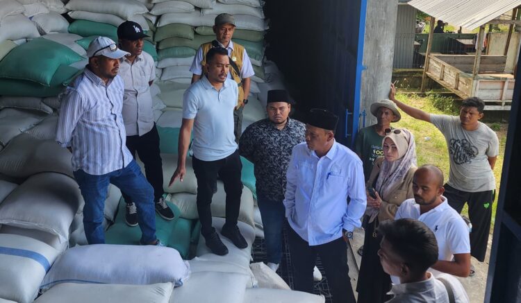 Dewan Temui Tumpukan Bantuan Korban Banjir Di Gudang BPBD Bireuen