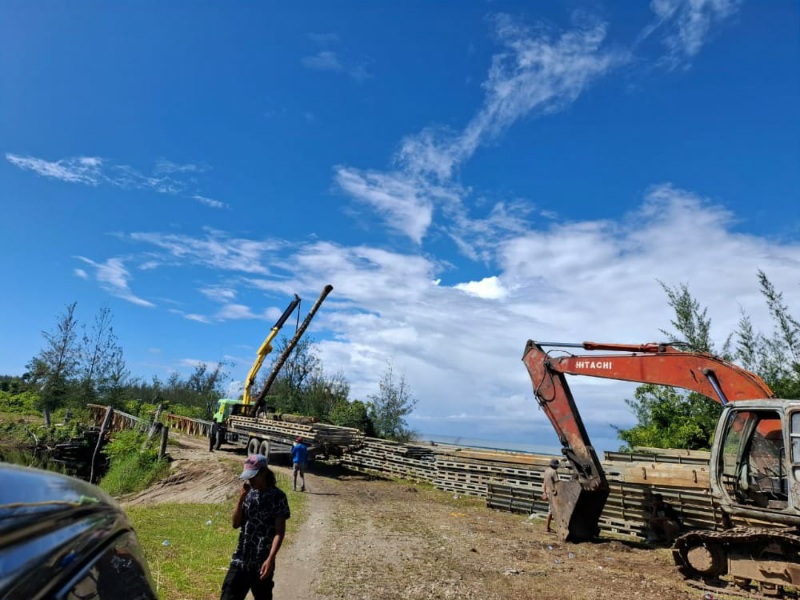 Dinas PUPR Aceh Lakukan Terobosan Akses Jalan Pulopaya–Trumon Pasca Banjir dan Longsor