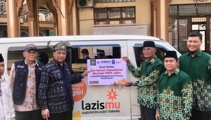 PW Muhammadiyah Provinsi Jawa Timur Hibahkan Mobil Operasional Untuk PD Muhammadiyah Aceh Tamiang