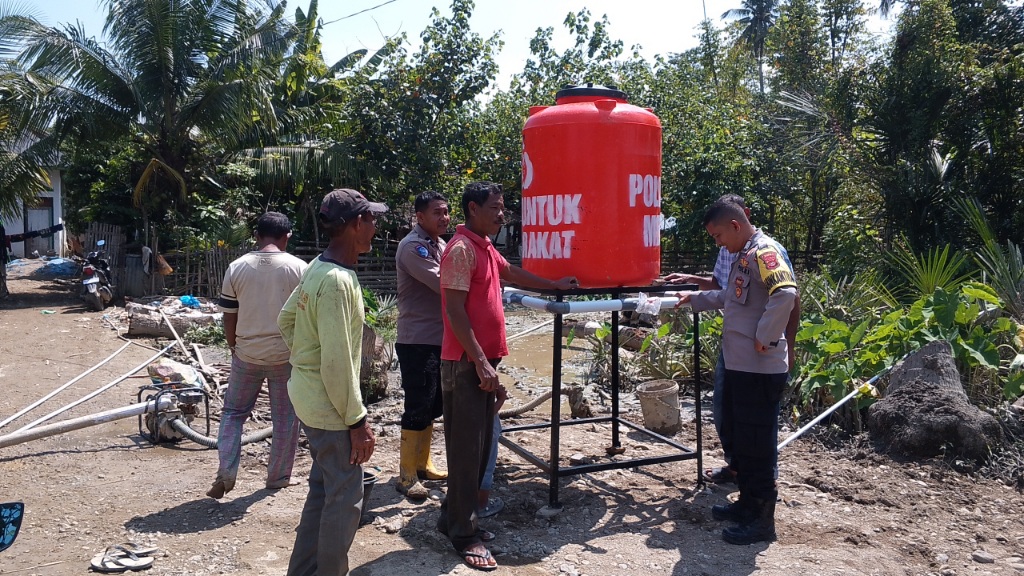 Sumur Bor Bantuan Kapolda Aceh Ringankan Beban Warga Korban Banjir