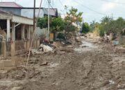 Air PDAM Belum Menetes, Komplek Perumahan BTN Satelit Graha Masih Berkubang Lumpur dan Sampah