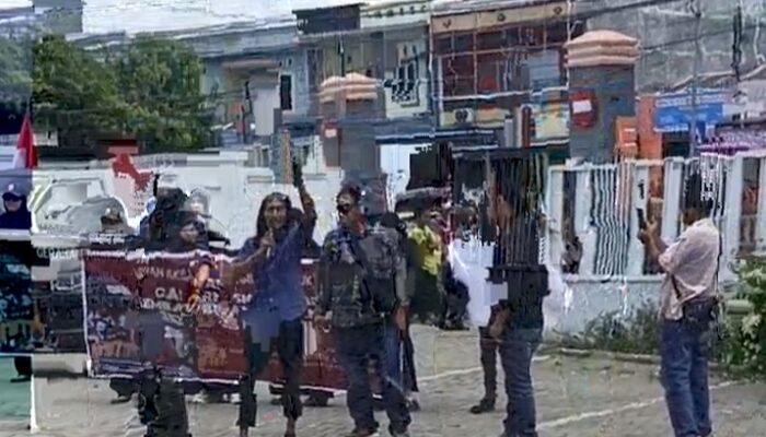 Orang Tua Siswa SDN 175 Bulo-Bulo Geruduk Dinas Pendidikan Bulukumba, Tolak SK Nonaktif Kepsek Erniati