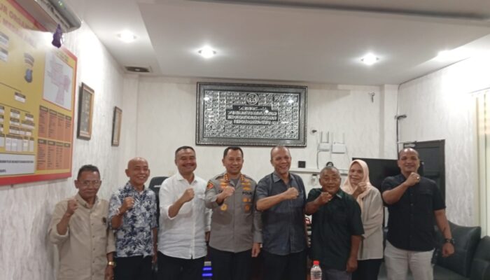 Dukung Turnamen Domino, Kapolrestabes Medan Ikut Meriahkan HPN 2026