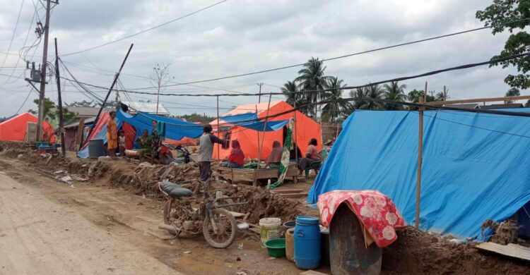 Balada Warga Tamiang: Belum Mati, Tapi Sudah Berumah di Kuburan