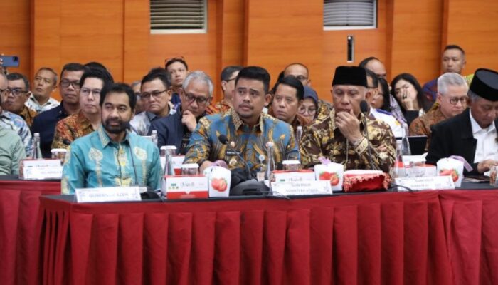 Gubernur Mualem Ikuti Rakor Satgas Percepatan Rehab–Rekon Pascabencana Sumatra