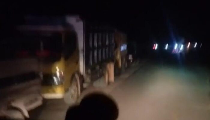 Diduga Modifikasi Tangki, Puluhan Mobil Antre BBM Subsidi di SPBU Panggautan Kec. Natal