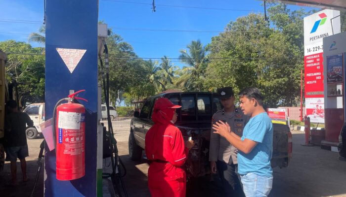 Polsek Natal Cek SPBU, Imbau Jangan Layani Pengisian BBM Subsidi ke Wadah Tidak Sesuai