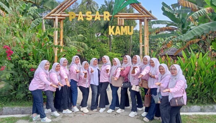 Komunitas Macan Gowes Kabupaten Batu Bara Rekreasi ke Pasar Kamu