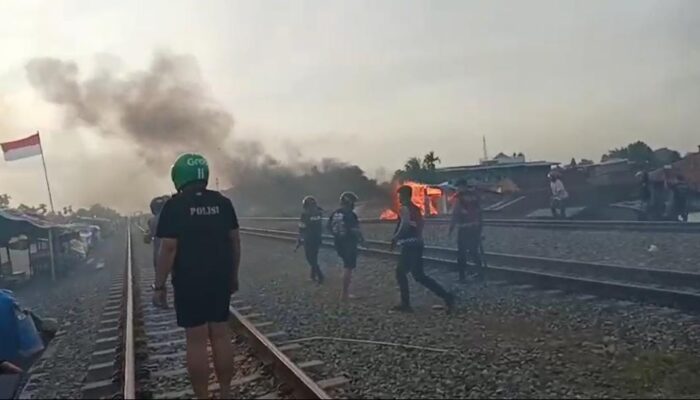 Polsek Medan Tembung Grebek Sarang Narkoba Desa Tembung, Enam Pengedar dan Pemakai Diamankan