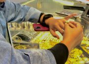 Harga Emas Tembus Rp8,25 Juta per Mayam, Daya Beli Mahar Menurun