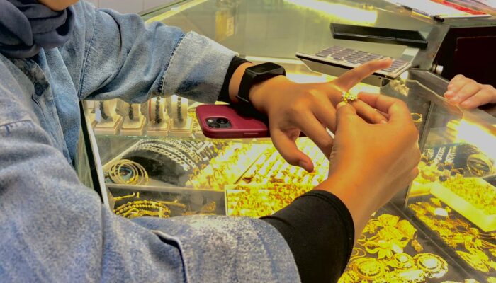 Harga Emas Tembus Rp8,25 Juta per Mayam, Daya Beli Mahar Menurun