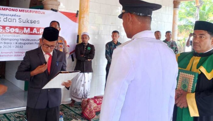 Anwar Dilantik, Camat Peukan Baro Larang Titip Program