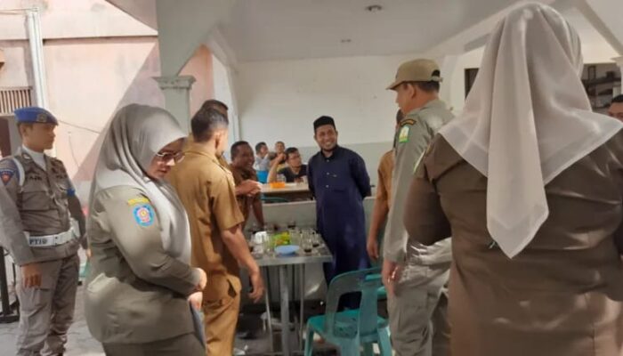 Lima ASN Terjaring Satpol PP Nongkrong di Warkop saat Jam Kantor