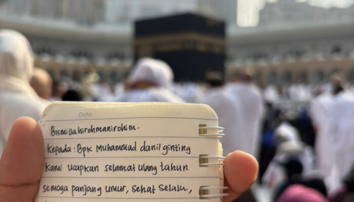 Dahnil Ginting Ultah Ke-59, Jemaah Umrah Doakan Sehat Selalu Dari Makkah