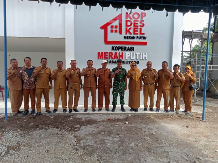 Dandim 0204/DS dan Kadis Koperasi Deliserdang Rapat Evaluasi Percepatan Pembangunan KDKMP Dengan Wakil Panglima TNI