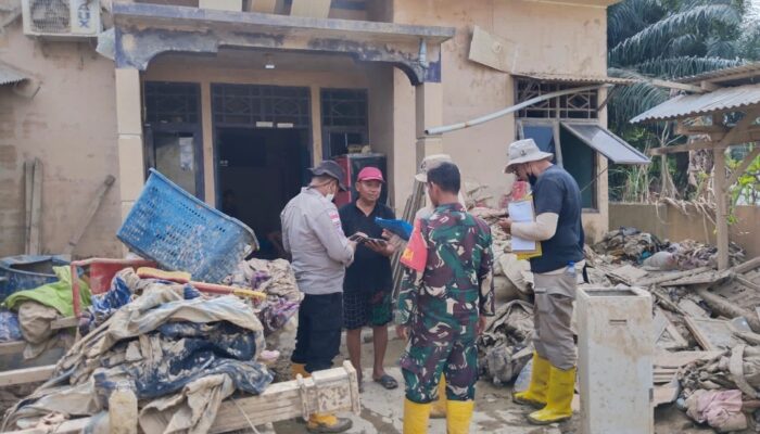 Babinsa Dampingi Tim BNPB Data Rumah Rusak Pascabencana