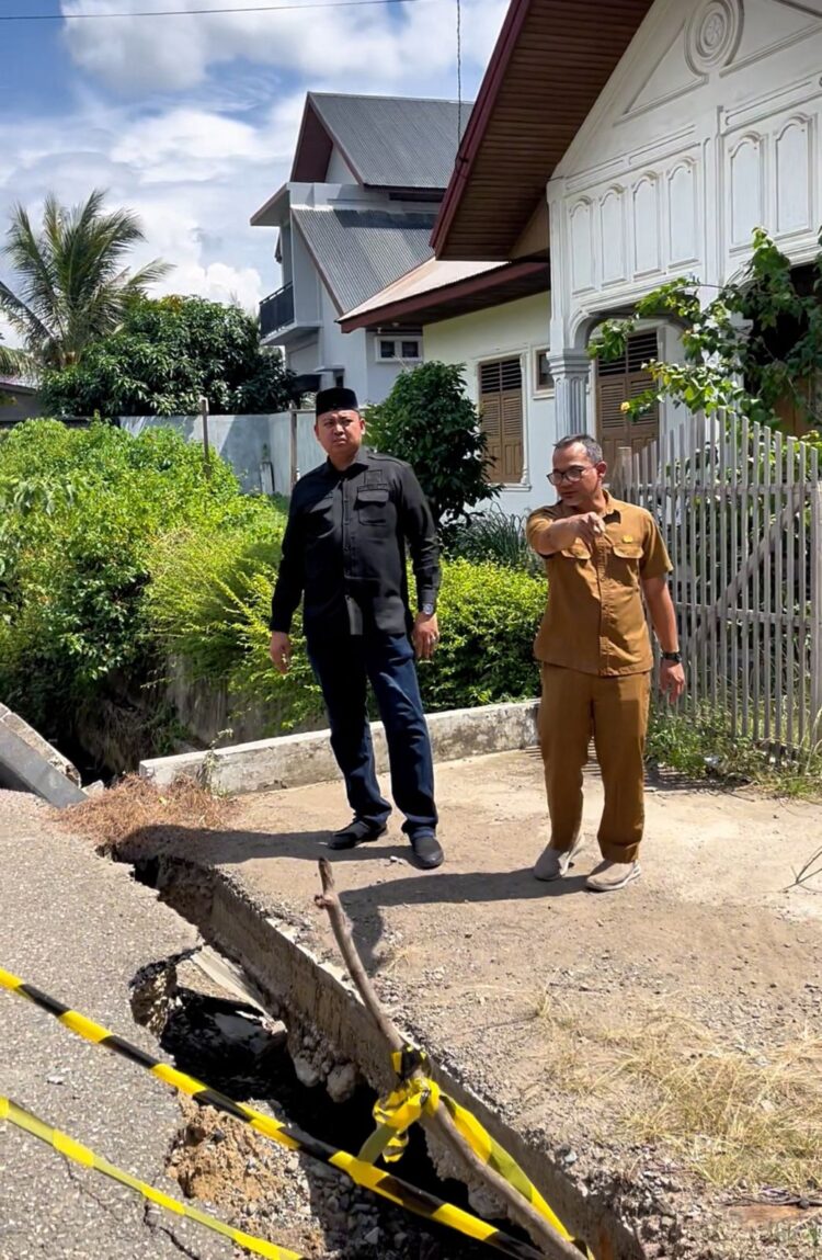 Tuanku Muhammad: Jalan Longsor di Pango Raya Akan Segera Diperbaiki