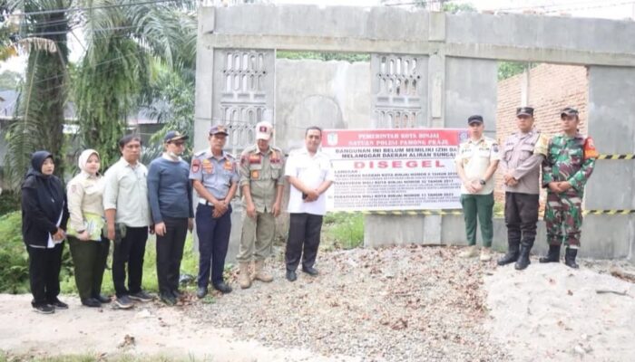 Pemko Binjai Tertibkan Bangunan Tanpa Izin di Bantaran Sungai di Kawasan Binjai Selatan