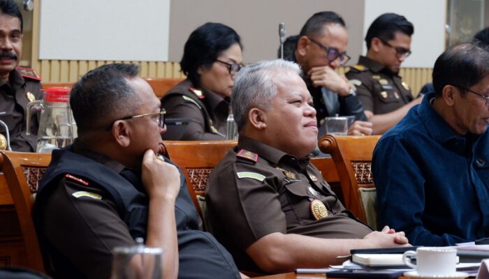 Dihadiri Jaksa Agung, Kajati Sumut Ikuti Raker Dengan Komisi III DPR RI