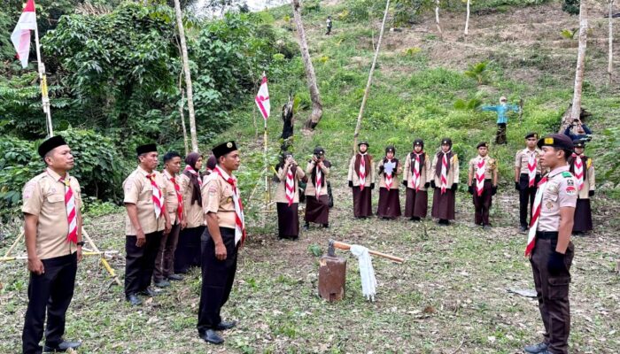 MAN 1 Padangsidimpuan Gelar Persami Pelantikan Penegak Bantara