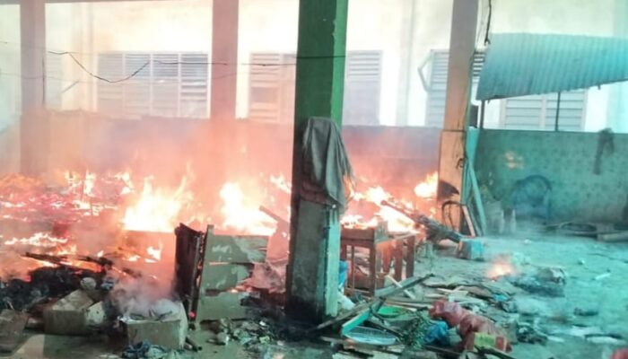 Bakar Pasar Pagi Kualasimpang Akibat Ditinggal Istri