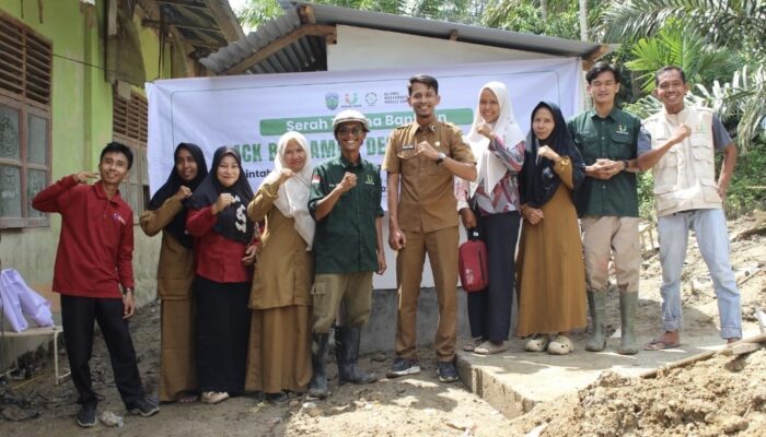 SDN Pante Kera Terima Bantuan MCK dan Sumur Bor Melalui Program Peduli Baik