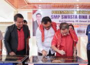 SMP Swasta Bina Agung Diresmikan, Asri Ludin Tambunan: Anak Tinggal Fokus Belajar