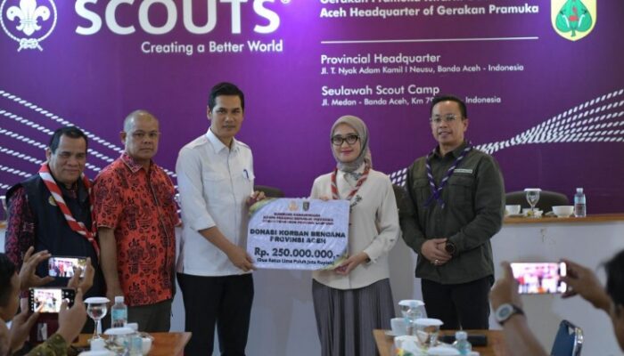 Pemprov Lampung Serahkan Bantuan Rp500 Juta Untuk Korban Bencana Aceh