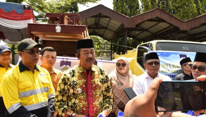 Pemkab Madina Kembali Terima Bantuan dari PT. SMM Untuk Korban Banjir