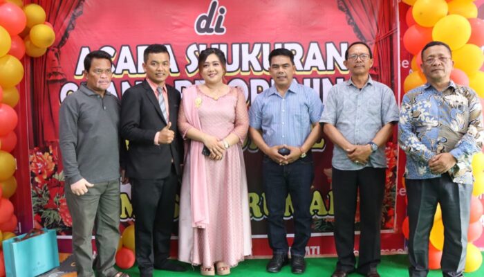 Asisten Perekonomian dan Pembangunan Setdako Binjai Hadiri Grand Re-Opening Radja Ponsel